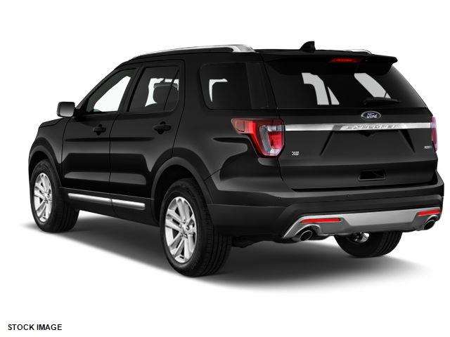 Ford Explorer 2017 photo 1